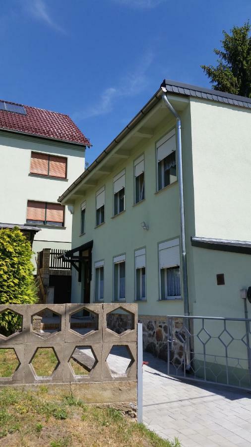 Apartment Am Weinberg *